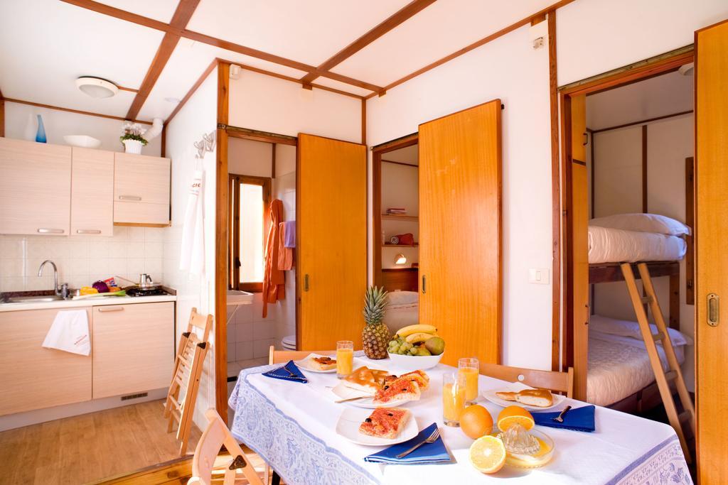 Camping Baciccia Hotel Ceriale Ngoại thất bức ảnh